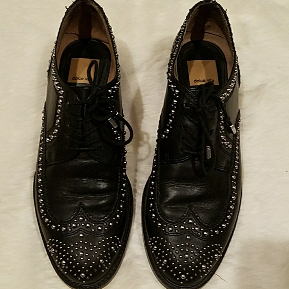 Dolce vita black leather studded shoes size 8